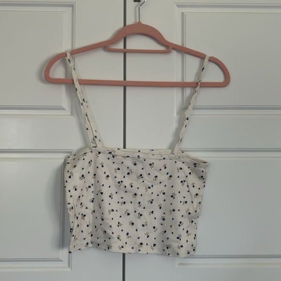 Floral brandy Melville tank - Picture 3 of 3